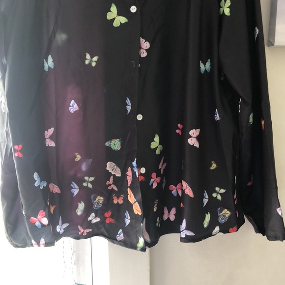 Black button down with butterflies - Picture 2 of 3